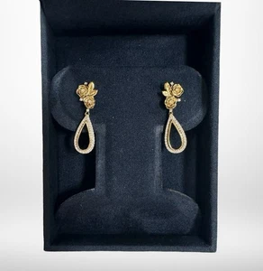 ORECCHINI BELLE DISNEY INCANTATI ORO 14K SU ARGENTO STERLING 1/4 CTW DIAMANTE - Foto 1 di 16