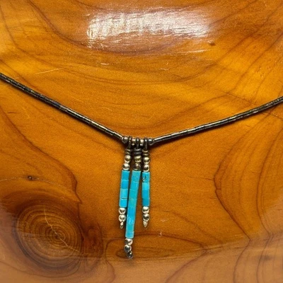 Collar de Colección Nativo Americano Turquesa Cuentas Southwestern Bell Trading Foto 1 de 3