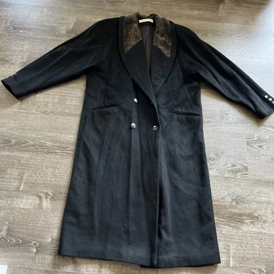 Abrigo largo negro atemporal Donny Brook de colección para mujer cuello cachemir doble pecho Foto 1 de 4