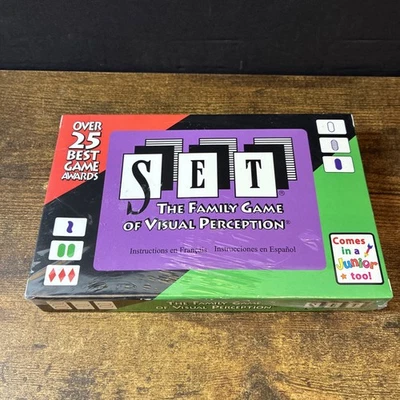 SET The Family Game of Visual Perception 2014 Set Enterprises - New Sealed - Image 1 of 4