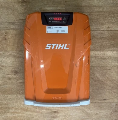 Batteria STIHL AR 3000 Lithium Lion spedizione EU 25€. - Immagine 1 di 4