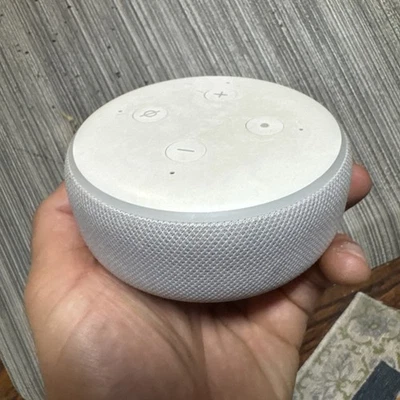 Altavoz inteligente Amazon Echo Dot 3ª generación blanco glaciar D9N29T sin cable de alimentación probado Foto 1 de 3
