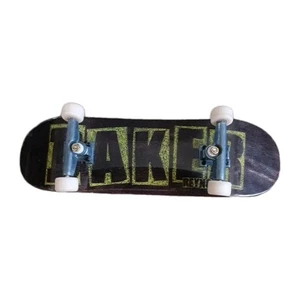 Tech Deck Baker Reynolds Fingerboard RARE YELLOW/GREEN Ships From USA  - Bild 1 von 4