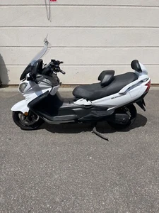 suzuki burgman 650 executive !2018! - Picture 1 of 7