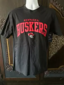 Nebraska Huskers Men's Medium (38/40) Embroidered Shirt - Picture 1 of 4