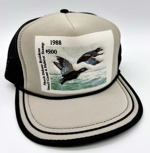 Vintage North Dakota Duck Stamp Trucker Mütze 1988 hellbraun bestickt Entenstempel neu - Bild 1 von 9