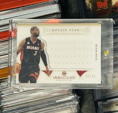 2013 IMMACULATE BASKETBALL-DWYANE WADE - IMMACULATE STANDARD🔥GANE USED - /75🔥 - Image 1 of 2