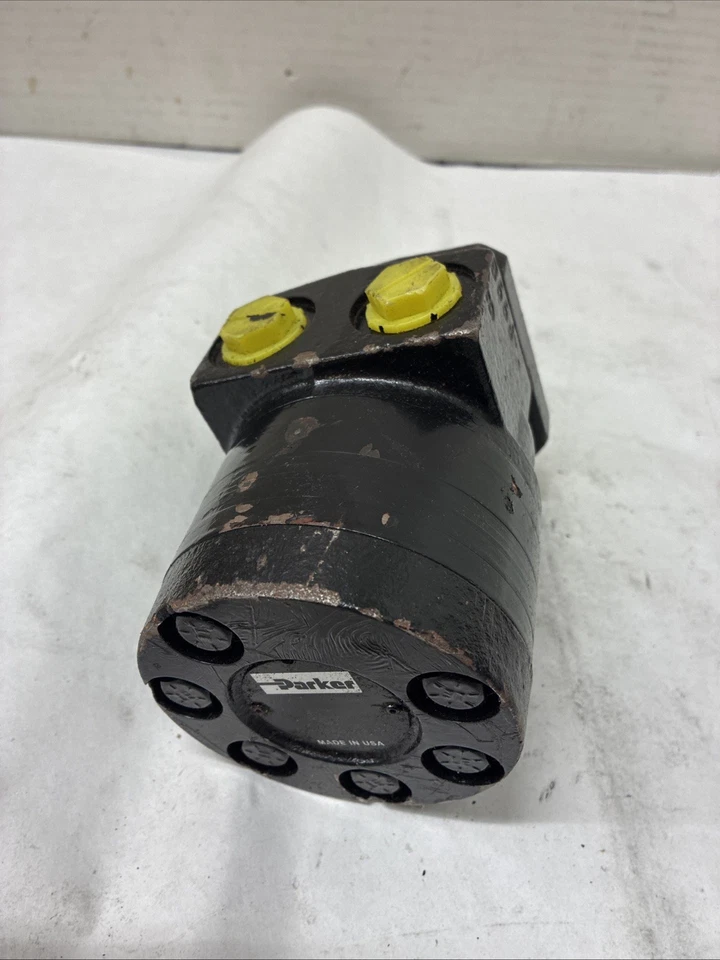 Parker TE0065FS100AAAC Light Duty Torqmotor™, - Image 1 of 3