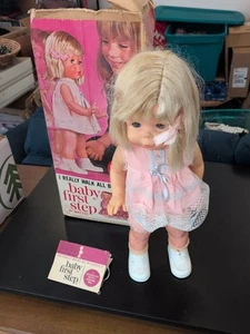 Baby First Step 1964 "The Walking Doll By Mattel" steht 18" groß OVP - Bild 1 von 9