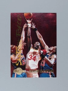 1994 SkyBox SkyTech Force Insert Hakeem Olajuwon #SF19 Rockets HOF - Picture 1 of 2
