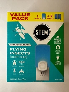 Flying Insect Light Trap VALUE PACK Includes 1 Device + 2 Refills - Picture 1 of 6