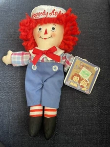 Raggedy Andy Puppe 9 Zoll weicher Stoff CE Hobby Lobby 2012 bestickte Mütze - Bild 1 von 2