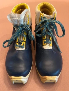 SALOMON PROFIL SNS CROSS COUNTRY SKI BOOTS SRIII SIZE 4 1/2US 35EU lot 1 - Picture 1 of 6
