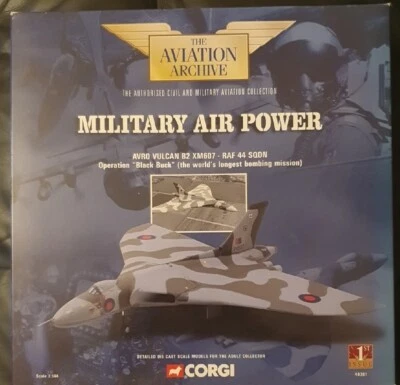 Corgi Aviation Military Air Power 48301 Avro Vulcan B2 Operation "Black Buck"  - Image 1 of 4