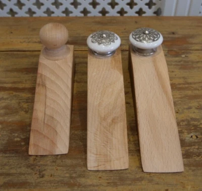 3 x Türstopper / Keile aufgearbeitet Strand gewachst Keramik Knauf freistehend Handarbeit - Bild 1 von 4