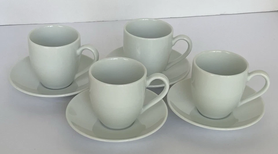 Williams Sonoma Brasserie Espresso Cappuccino Juego de 8 tazas y platillos de café Foto 1 de 4