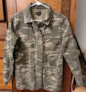Topshop Women's Shirt US 4 Green Camo 100% Cotton Long Sleeve Collared Basic - Picture 1 of 5