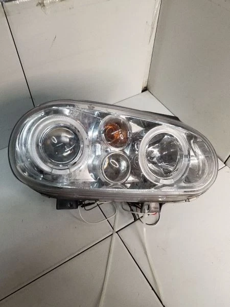 Passenger Headlight With Fog Lamps Chrome Background Fits 02-05 GOLF 289159 - Image 1 of 2