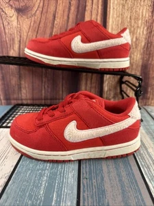 Nike Dunk Low Valentines Day Red White FZ3551-612 Toddler Baby Boy Size 10 C - Picture 1 of 9