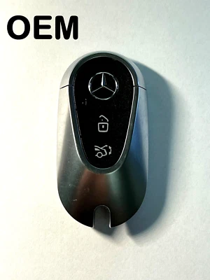 ORIGINAL MERCEDES BENZ OEM SMART KEY LESS REMOTE FOB FCC IYZMS5 - Image 1 of 3