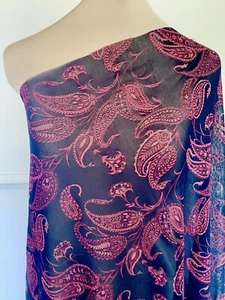 1 m of Sheer Stretch mesh net fabric Pink Paisley print on Black Net material - Picture 1 of 7