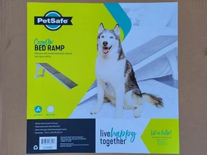 Rampa de madera duradera para mascotas PETSAFE con acabado blanco soporta hasta 120 libras... ¡NUEVA! - Imagen 1 de 6
