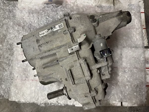 OEM GM 2021 GMC SIERRA SILVERADO 1500 2SPD Transfer Case 84978145 - Picture 1 of 12