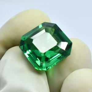 Natural 9.60 Ct Green Garnet Square Cut Loose Gemstone CERTIFIED For Jewellary - Picture 1 of 8