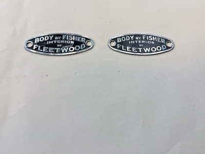PAR DE PLACAS DE IDENTIFICACIÓN DE FISHER INTERIOR DE FLEETWOOD GUIJARRO PLAYA CALIDAD FABRICANTE DE EQUIPOS ORIGINALES GM Foto 1 de 4