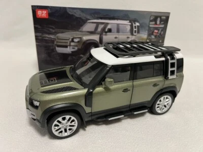 1/18 Diecast Vehicle Land Rover Defender Model Car Toy Kids Sound Light Toy Gift - Image 1 of 4