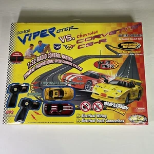 VINTAGE R/C NKOK RACING 26' of SPUR 1:32 RADIO CONTROL RACING DPS NO WIRES. NEU - Bild 1 von 13