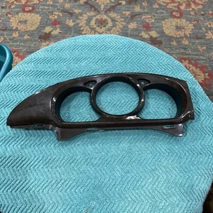2001-2003 TOYOTA HIGHLANDER Instrument Cluster Bezel Woodgrain 55410-48030 - Picture 1 of 8