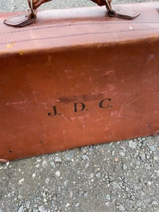 Brown Leather Suitcase Vintage Luggage “Guaranteed Hand-sewn” J.D.C. monogram - Picture 1 of 9