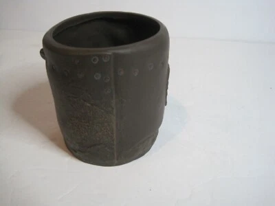 Pirates Of The Caribbean, 3 IN 1 Games Collectors Edition dice shaker cup - Image 1 of 3