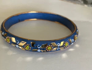 Funkelnde verzierte Armreifen mit Goldbesatz - Bild 1 von 4