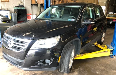 2011 volkswagen tiguan door window glass ( driver front ) 2009-2017 - Image 1 of 2