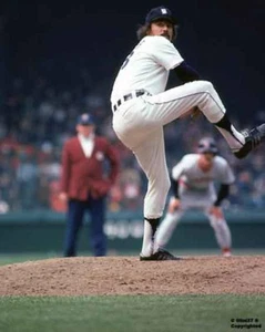 JOHN HILLER 1974 DETROIT TIGERS BASEBALL 8X10 PHOTO - Picture 1 of 1