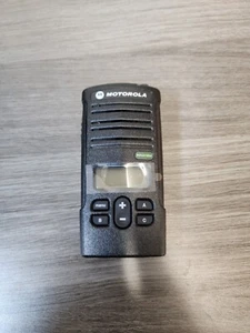 NEW! Motorola RDU4160D 4W UHF 16-Channel Two-Way Radio - Black - Zdjęcie 1 z 5