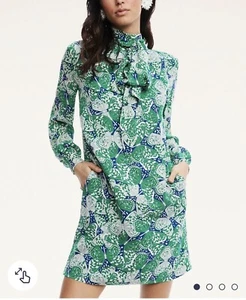 Abito donna Brooks Brothers seta georgette stampa farfalla fiocco taglia 10 NUOVO - Foto 1 di 14
