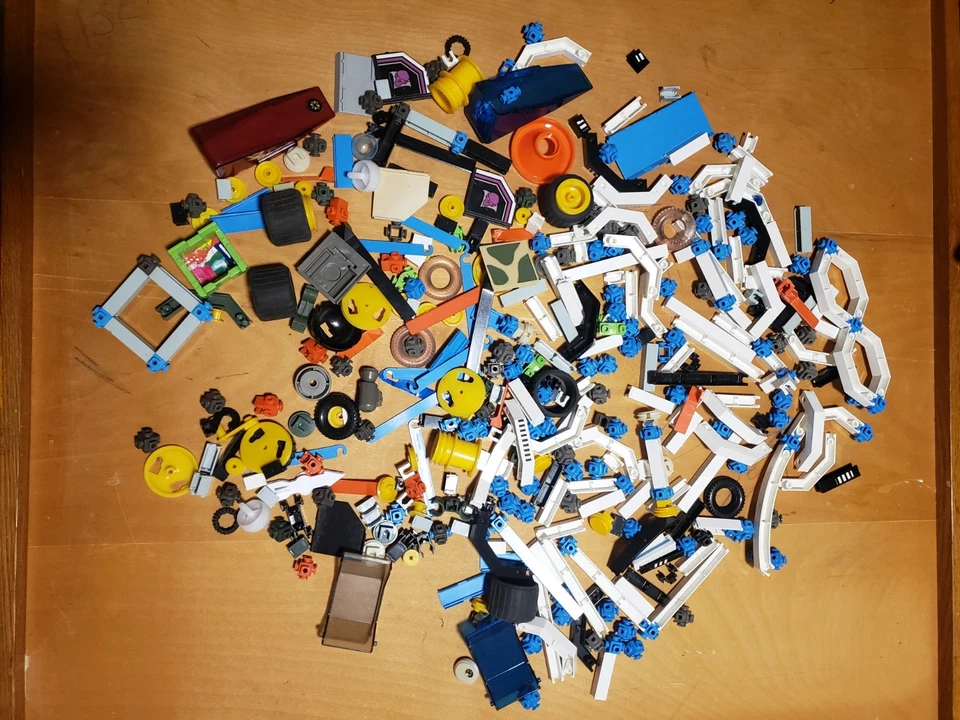 De colección - Lote Construx - Fisher Price - Años 80 - 2,5 libras Foto 1 de 1