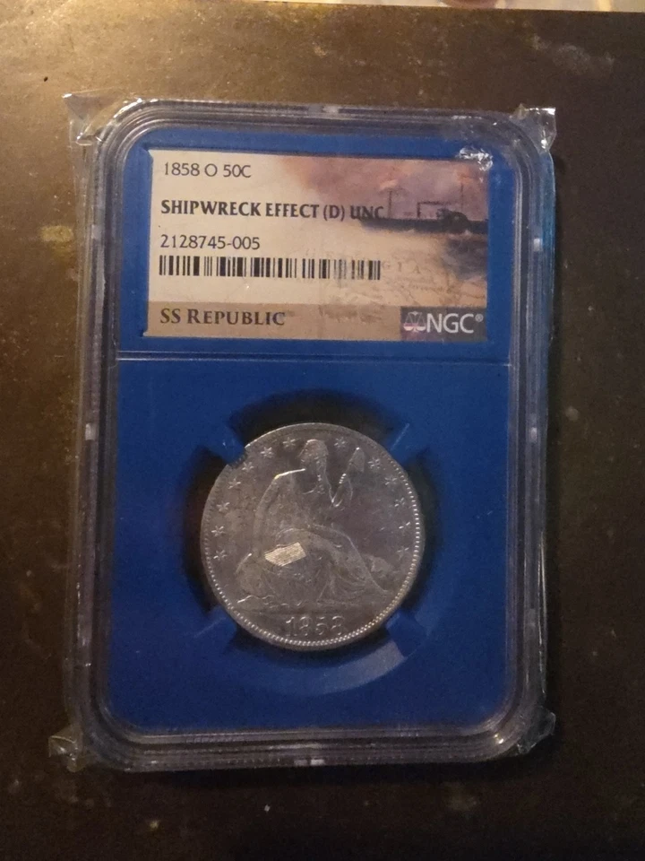 1858-O UNC! Medio dólar libertad sentada SS Republic naufragio NGC ¡sin circular! Foto 1 de 2
