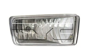NOS RH Fog Light 23180590 TYC 19-6113-00-1 GM2592311 for Chevy Sub Taho GMC Yuk  - Picture 1 of 3