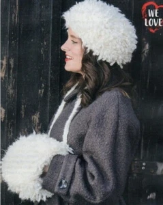 Crochet pattern. Warm and fluffy hat and muff. - Picture 1 of 1