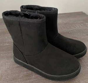 Cat & Jack Girls Pip Shearling Style Boots  Black Size 13 - Picture 1 of 7
