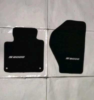 Alfombrilla alfombrillas negras de nailon para Honda S2000 00-08 2 piezas con emblema  Foto 1 de 3