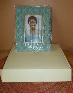 Rare Lenox Majestic Peacock frame 4" x 6" - new - Picture 1 of 7