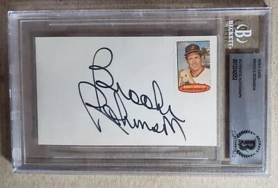 Brooks Robinson Signed Index Card Beckett Authentic Auto BAS Orioles Autograph - Image 1 of 3
