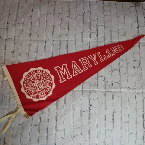 Vintage Red/White University of Maryland Wool Felt Pennant Flag Collectible 29" Cover