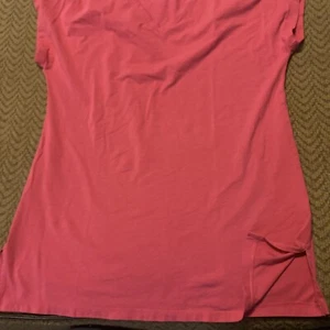 SZ M Lands' End Women's Short Sleeve Pink Regular Fit  V-Neck T-shirt Top - Picture 1 of 4