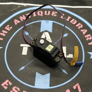 Airtronics 94102 Servo - Picture 1 of 1